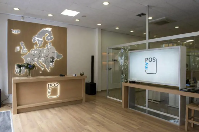 myPOS, apre il nuovo experience store a Roma