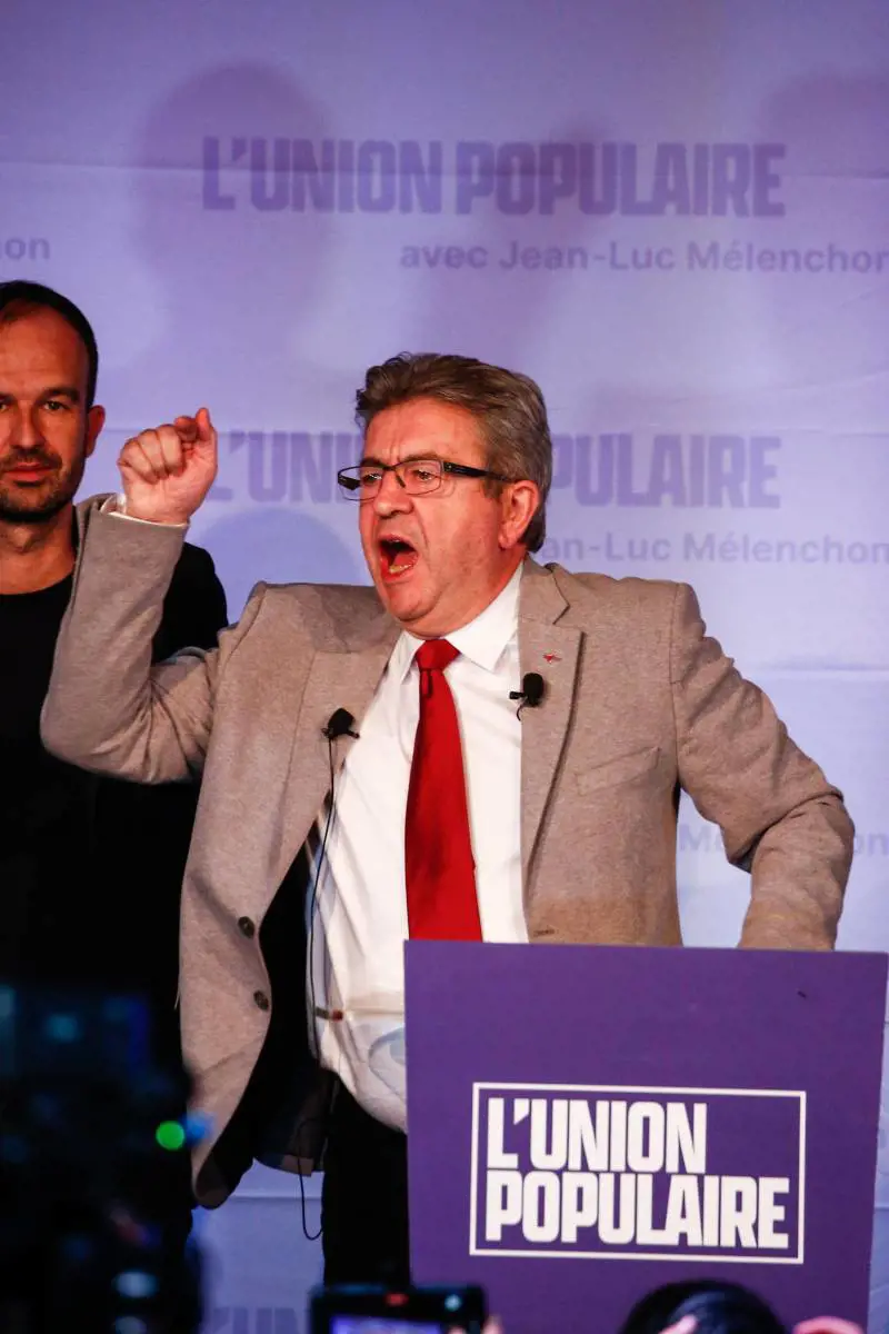 La sinistra radicale gioisce per Mélenchon. "Ma in Italia è impossibile"