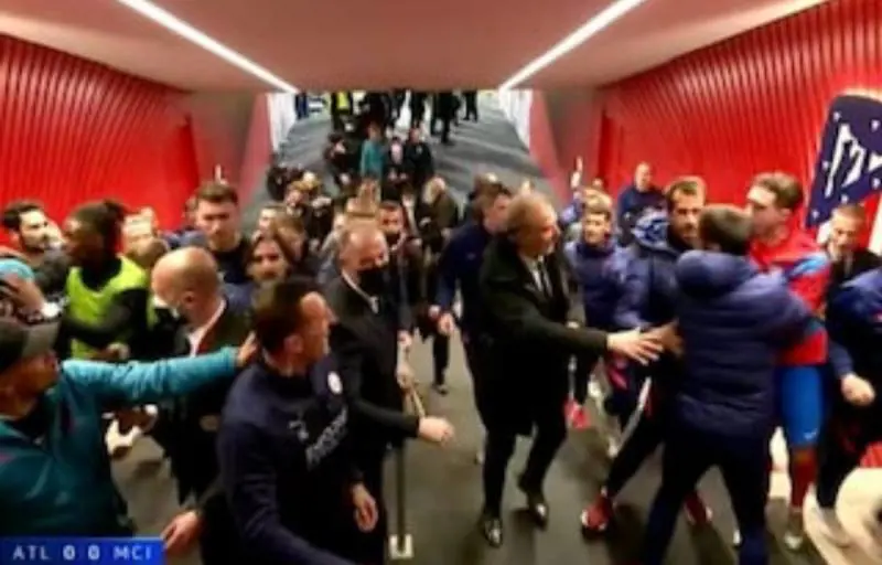 Insulti, spinte, sputi: cosa è successo negli spogliatoi dopo Atletico Madrid-Manchester City