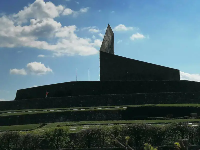 Il Cimitero Miltiare Germanico al Passo della Futa