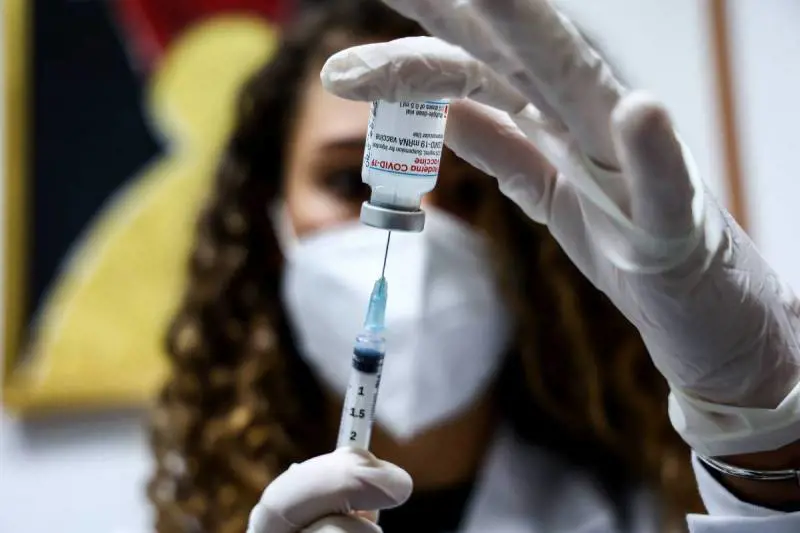 La circolare di Speranza: "Via alla quarta dose". Chi deve farla e quando