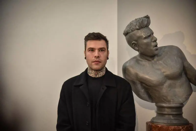 "Credo che il mio invito si sia perso". Fedez riapre la polemica sul Concertone