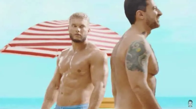"Non sono gay". L'assurdo show russo condotto da un politico
