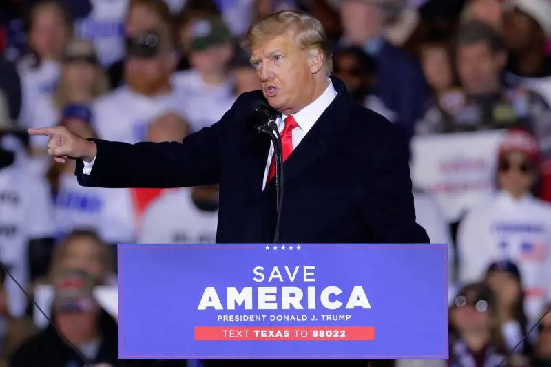 Trump supera il test primarie. E Biden (invisibile) trema già