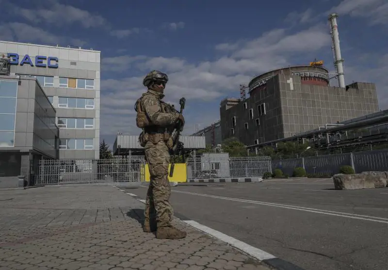 Zaporizhzhia, la "vendetta" del Cremlino. La centrale resta senza energia elettrica