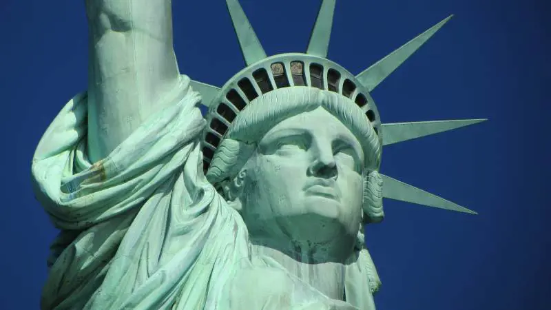 Quei tristissimi anti americani