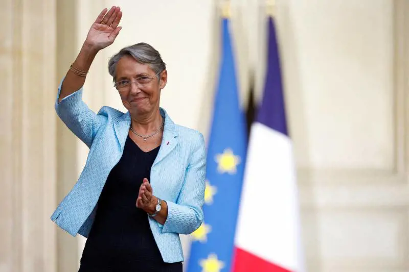 La premier: "Edf, il colosso dell'energia, tornerà statale"