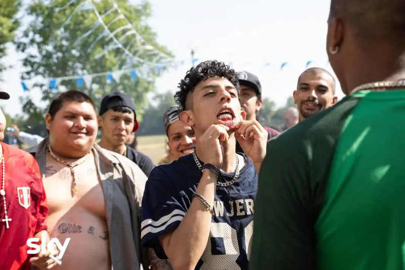 "Blocco 181" racconta la Milano violenta tra amore, guerre di droga e musica rap