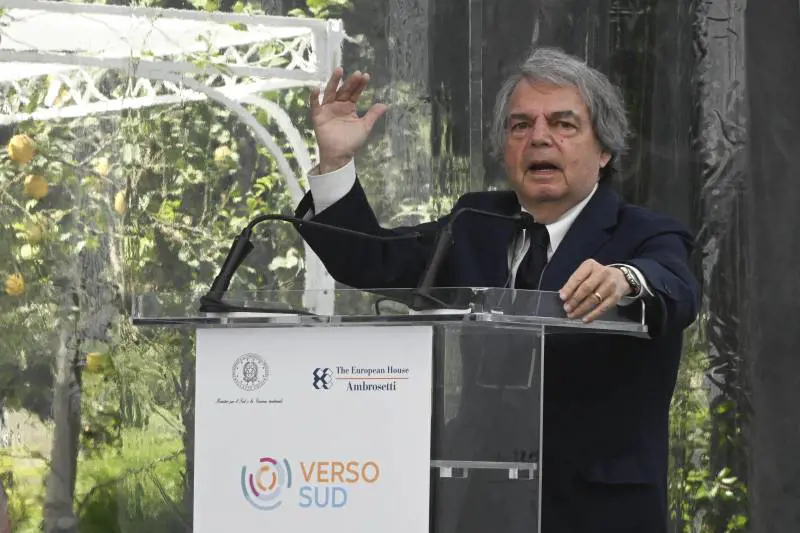 Il piano di Brunetta: "Tre mosse per fermare l'inflazione"