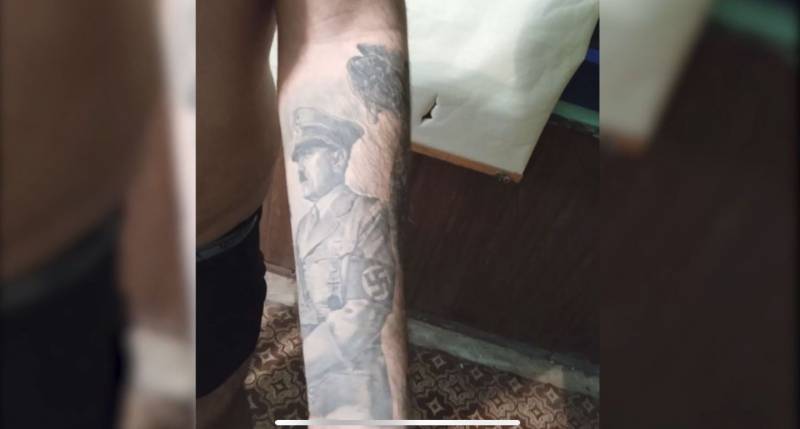 Tatuaggio Hitler