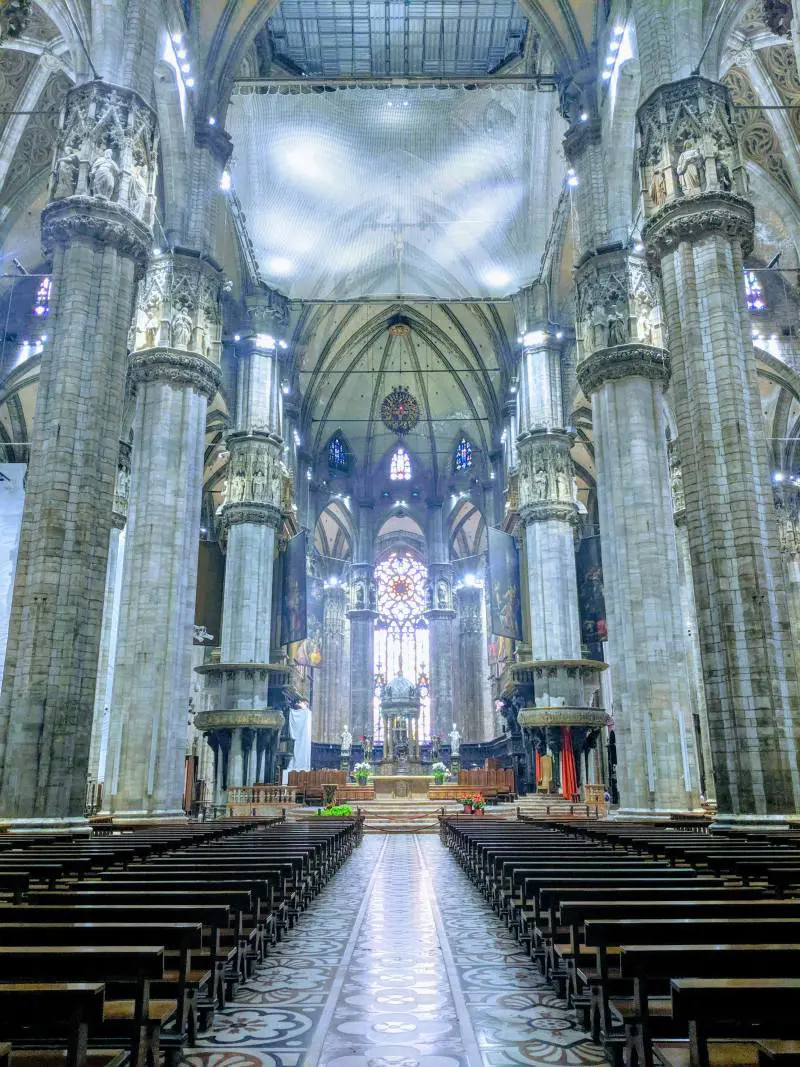 Il Duomo di Milano come non lo avete mai visto. Ed è tutto in digitale