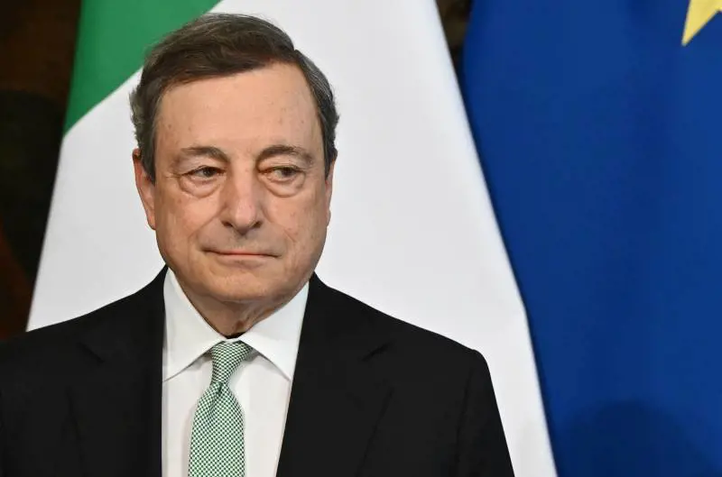 Energia, grano e sostegno all'Ucraina. Draghi e il rebus del "sentiero stretto"