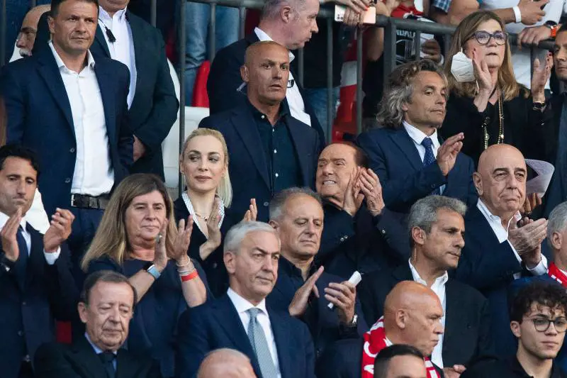 "Non è in vendita". Berlusconi smentisce la cessione del Monza