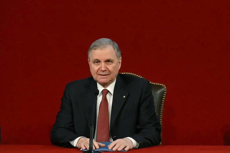 Visco rassicura i mercati: "L’Italia non preoccupa". Schiaffo ai falchi tedeschi della Banca centrale europea