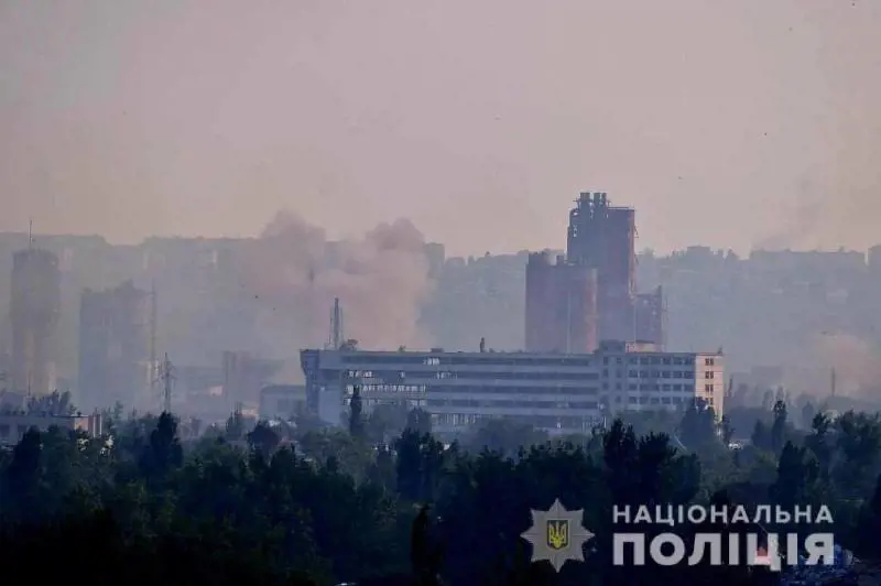 I russi sono dentro Azot, ma gli ucraini resistono. L'ultimatum va a vuoto