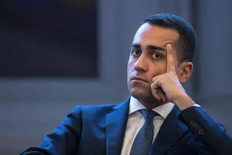 Travaglio contro Di Maio: "Cosa ci fa ancora nel M5S?"