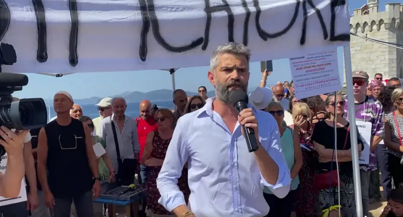 La destra che dice "No": "Perché non vogliamo il rigassificatore"