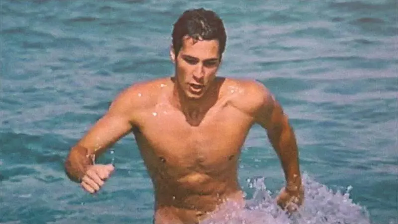  Prima dello scandalo, Raoul Bova era il principe azzurro: in tv torna Piccolo Grande Amore