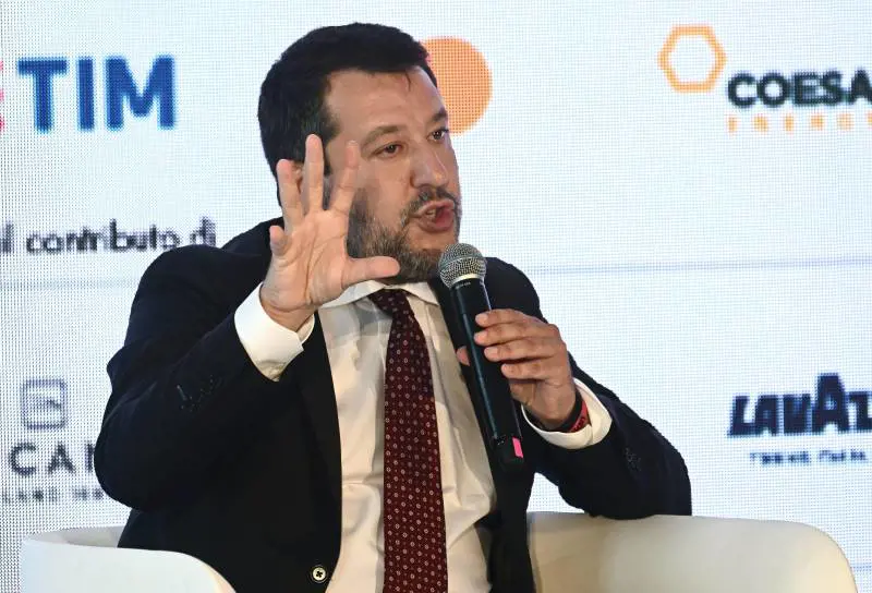 La Lega firma la tregua, Salvini con Giorgetti rilancia l'asse del Nord