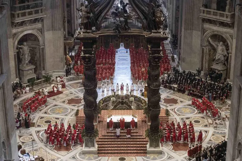 Bergoglio crea nuovi cardinali. E prepara una sorpresa