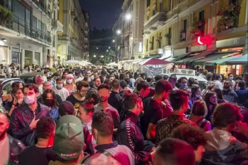 Spari all'alba in corso Como, feriti e arrestati due senegalesi