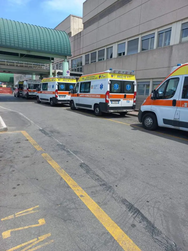 Mancano medici sulle ambulanze, in Puglia si teme per l'estate