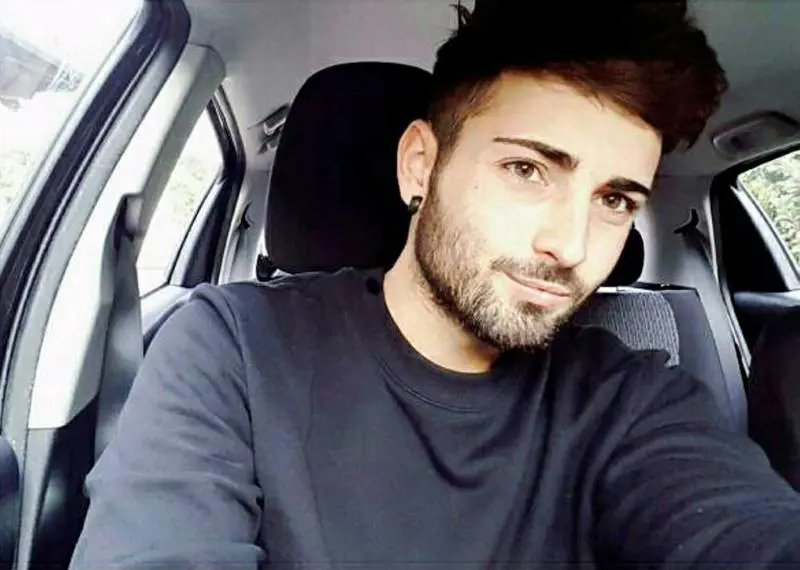Solo 15 anni al ceceno che ha ucciso Ciatti. Il padre: "Una vergogna"