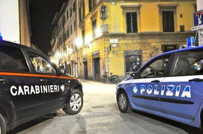 Moldavo aggredisce la moglie e poi accoltella a morte l’uomo che la difende  