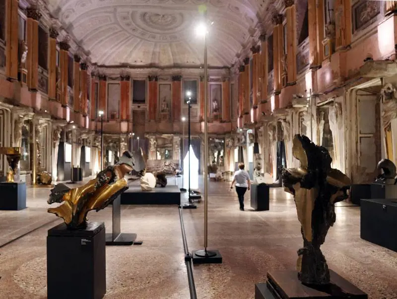 L'ormone dello stress? Crolla entrando al museo