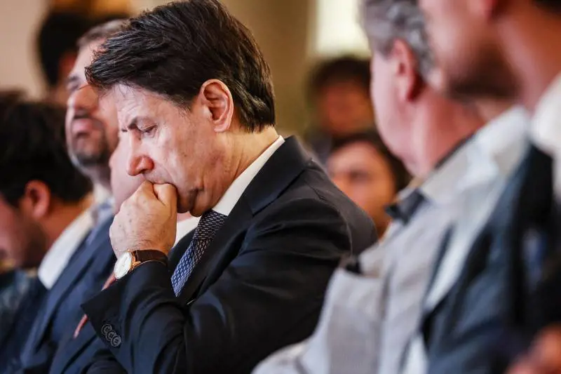 Il Conte è nudo