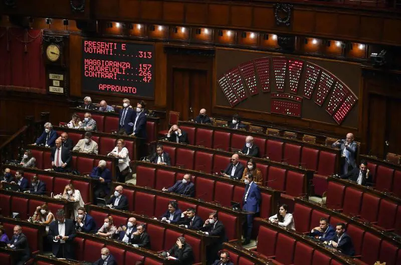 Il Dl Aiuti arriva al Senato senza i voti del M5S