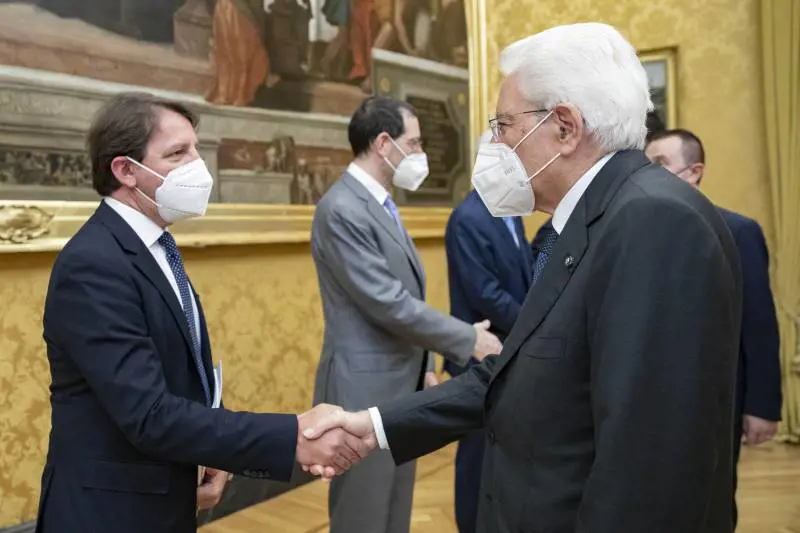 L'Inps di Tridico lancia l'assist a dem e 5 Stelle. "Servono salari minimi e stranieri regolarizzati"