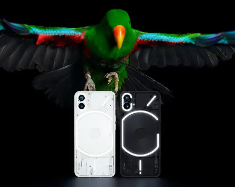 Arriva il Nothing Phone (1). Perché tutti lo vogliono