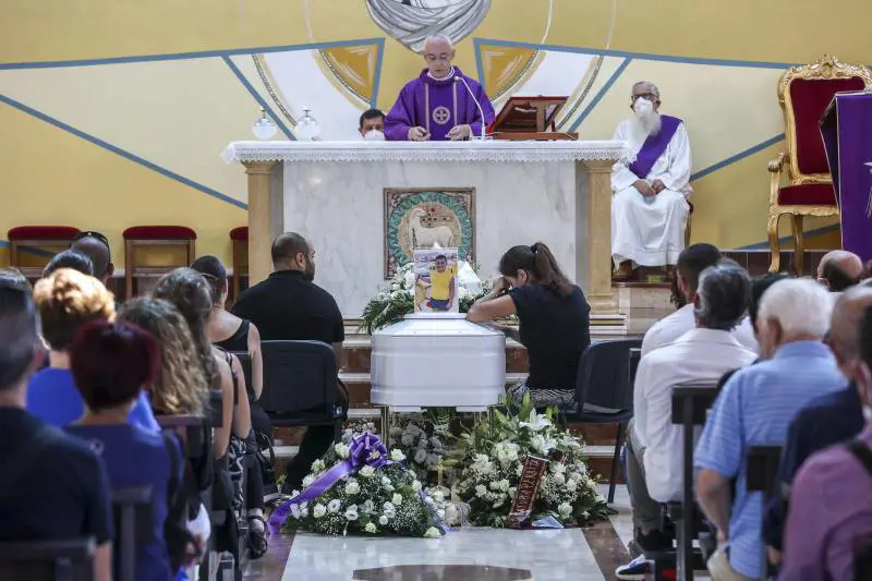 Bimbo morto a Sharm un anno fa: "Gastroenterite mal curata. Poteva essere salvato"