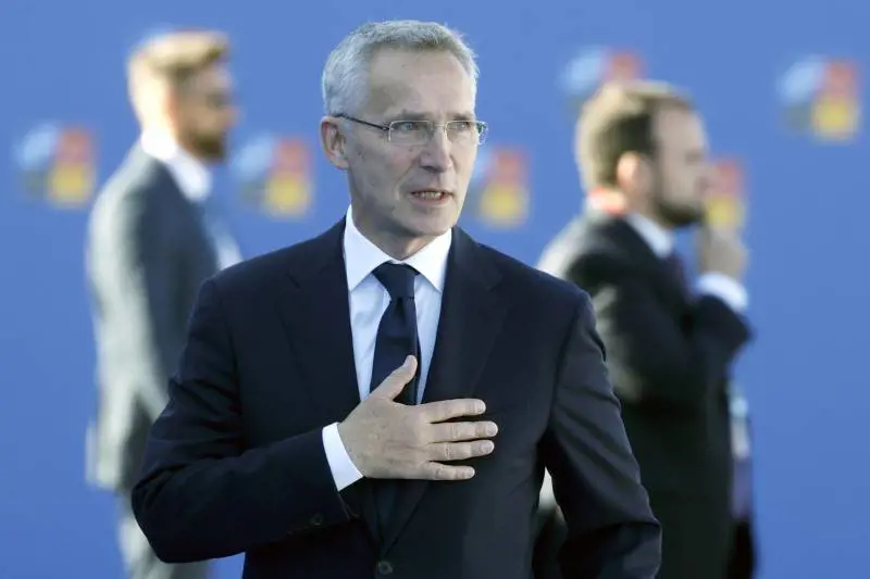 "Non ci sono le condizioni per la pace". Stoltenberg chiude ai negoziati