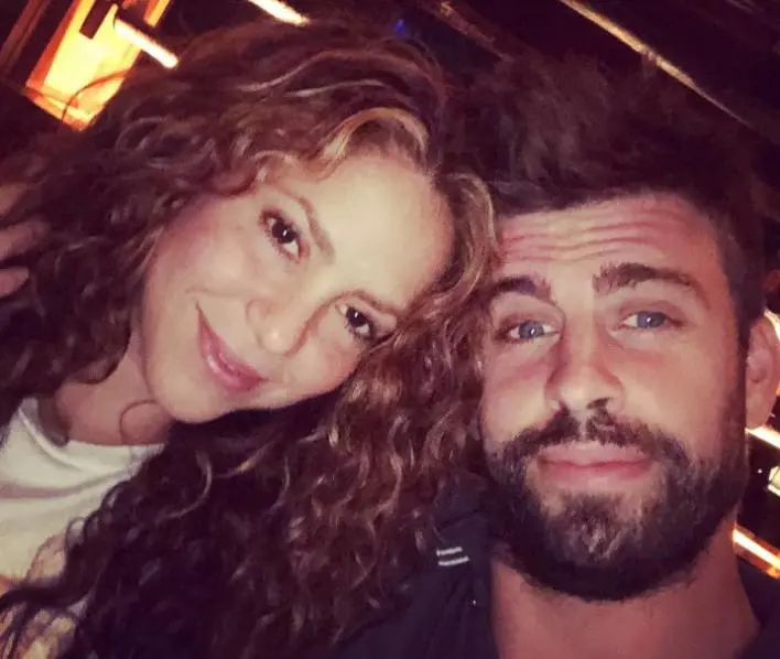 Shakira - Piqué: lei lo ricopre d'oro, lui rifiuta l'accordo per il divorzio
