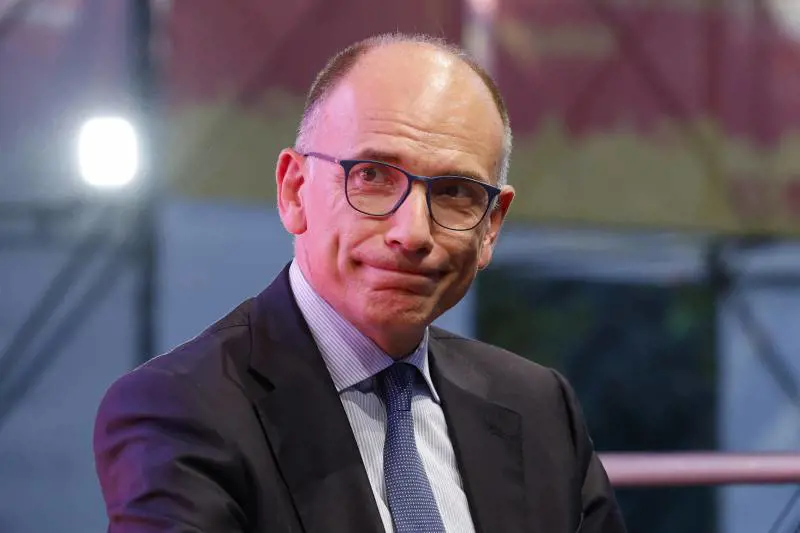 Le opzioni dem per il pareggio: lista-accozzaglia o vincere tutti i 90 collegi-chiave