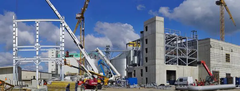 Operaio sviene per il caldo e muore in fabbrica. Scatta la protesta dei sindacati