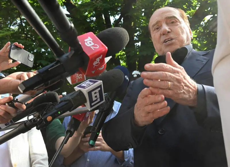 Berlusconi: "Sarà un governo di alto profilo e credibile a livello internazionale"