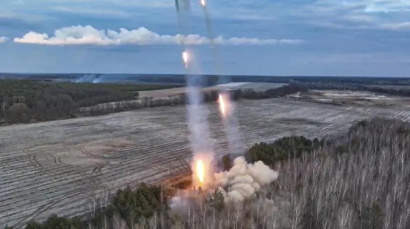Colpite Slovjansk e Mykolaiv: continua l'offensiva russa in Ucraina