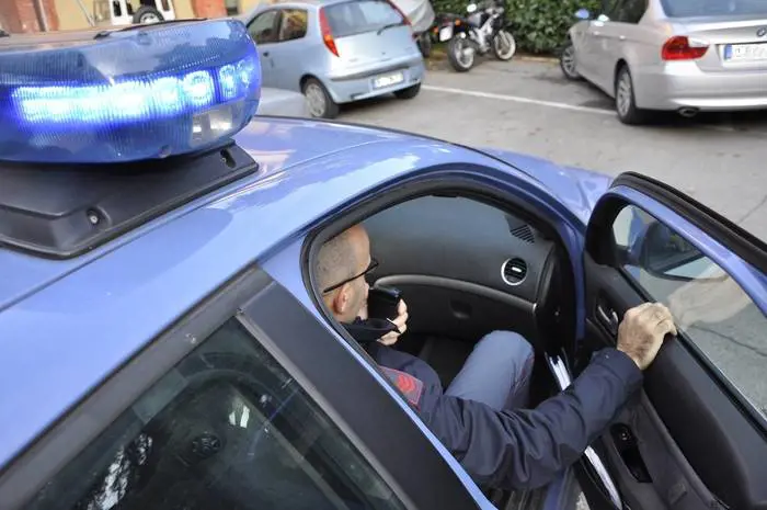 Una volante della polizia a Firenze