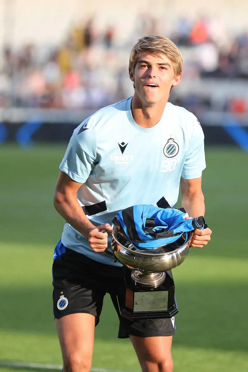 De Ketelaere si taglia lo stipendio per il Milan