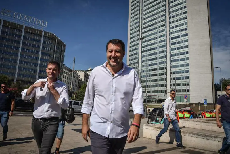 "Nomi dei ministri prima del voto". La proposta di Salvini agli alleati