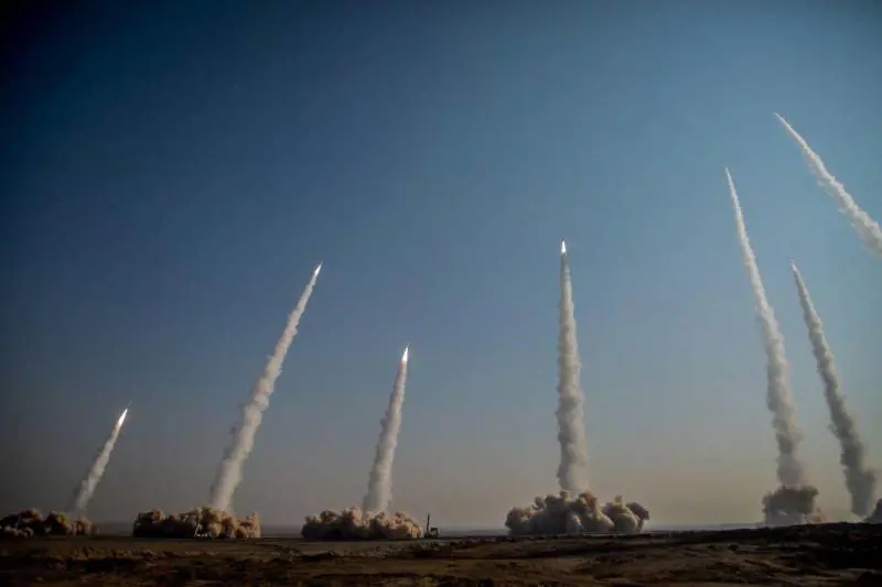 "Possiamo colpire le navi Usa". L'Iran svela ul nuovo super missile