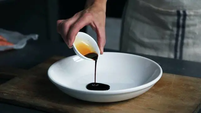A rischio l'aceto balsamico: così la Slovenia vuole contraffarlo