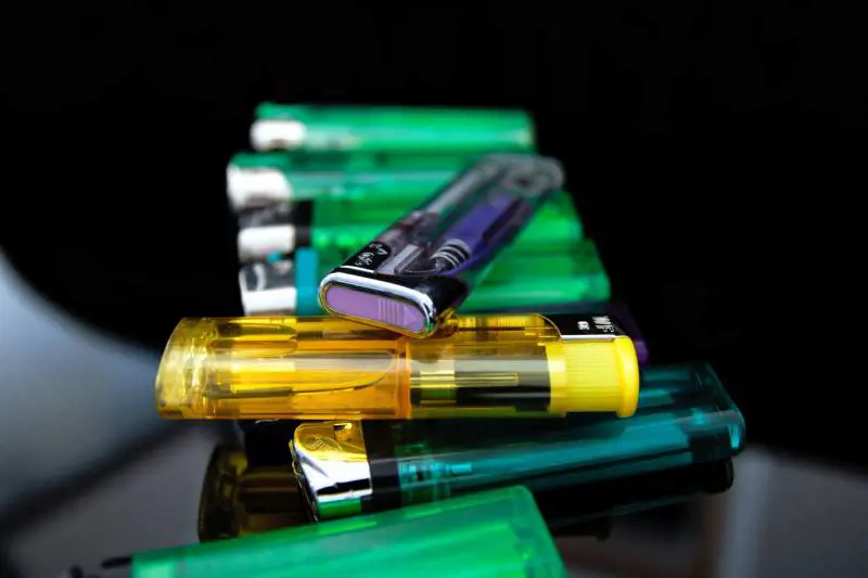 Accendini Clipper falsi nel mirino dei finanzieri