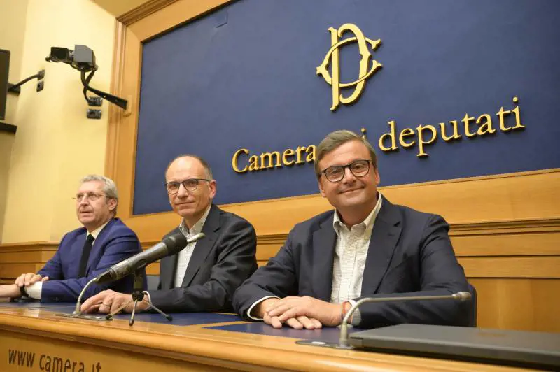 Altro che "partita riaperta". Cosa succede davvero con il patto Letta-Calenda