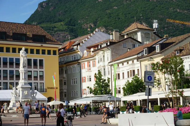 Inflazione marzo 2023, ecco la classifica delle città più care