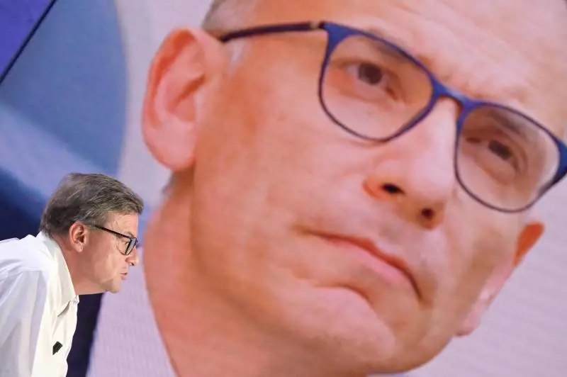 "Ma come fai...". Calenda silura così Letta