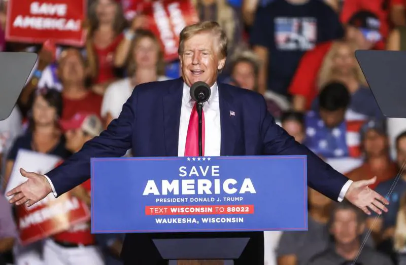 Trump passa all'attacco e fa causa al governo Usa. "Ora serve un garante"